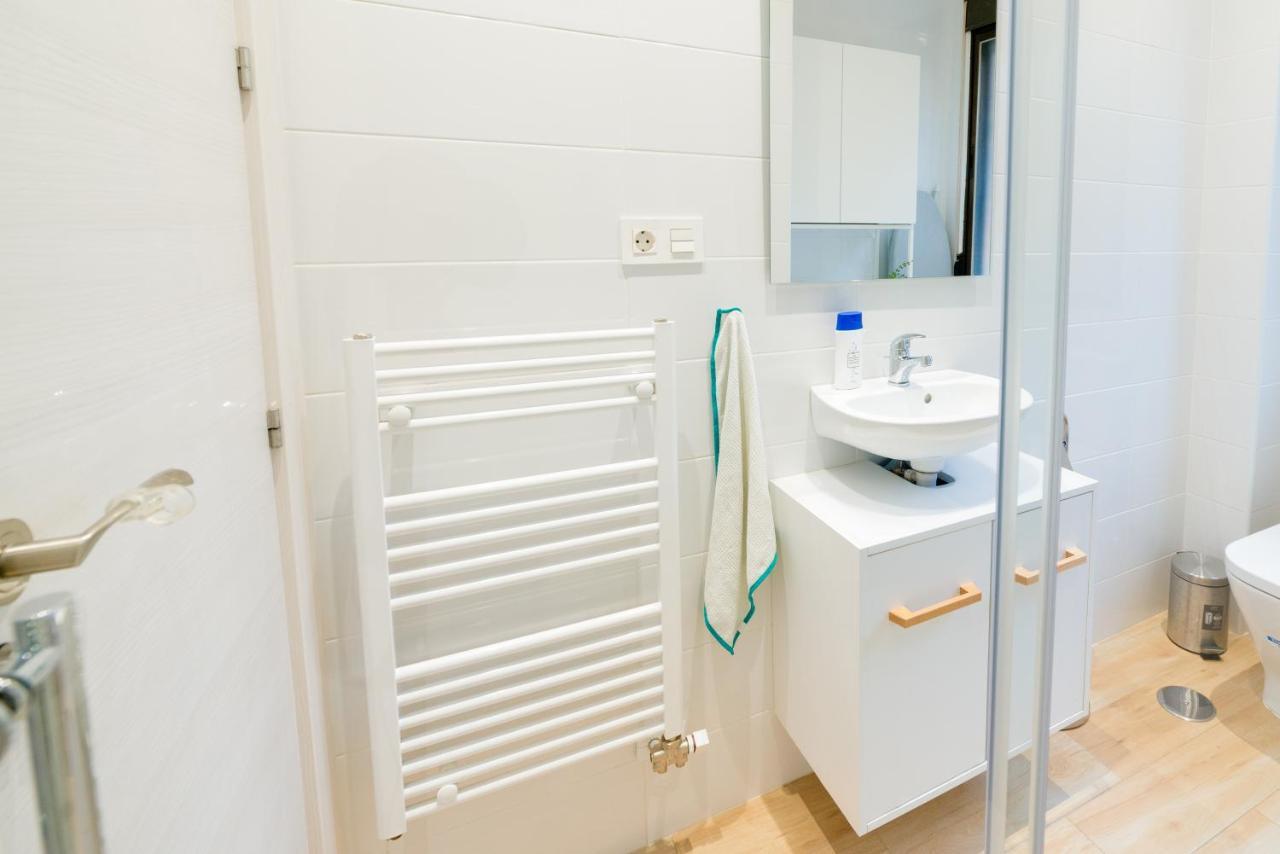 Trendyhomes Granada - Moderno Apartamento A 15 Minutos Del Centro Bagian luar foto